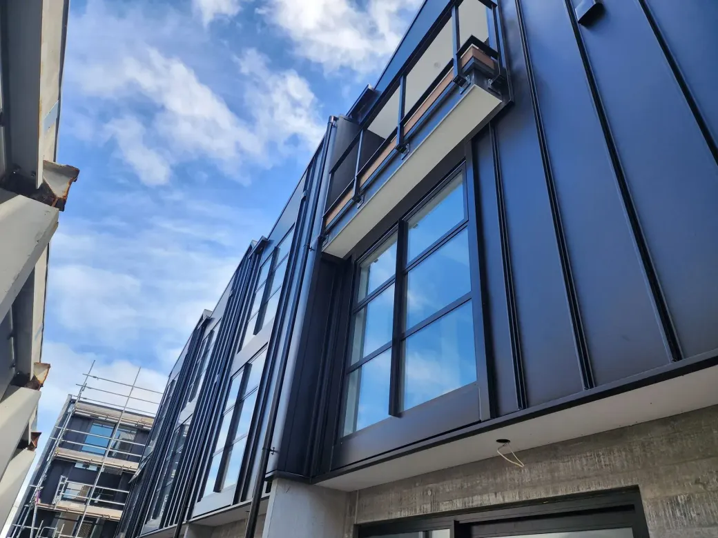 side of building roofing