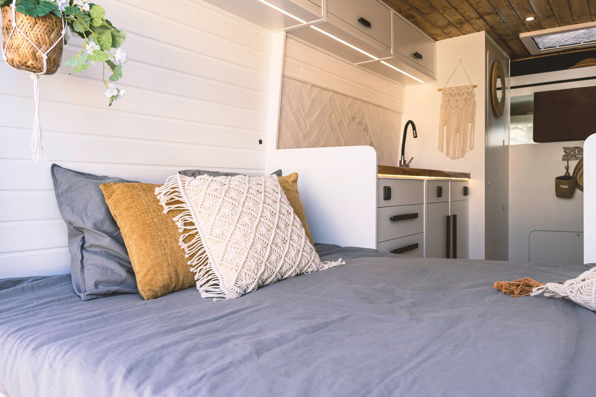 RV Mattresses in Des Moines, IA