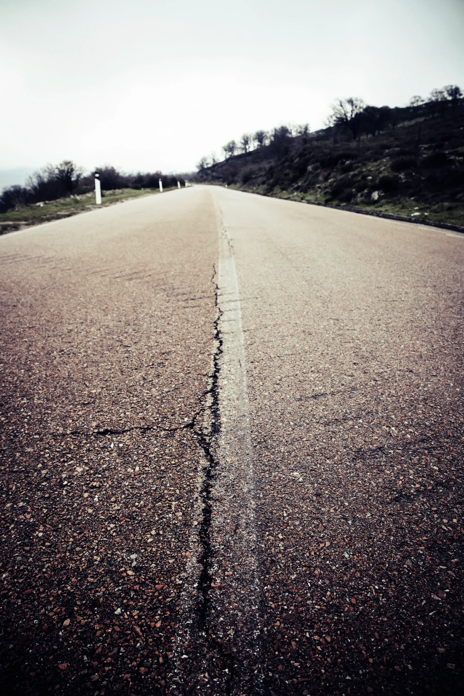 asphalt cracking