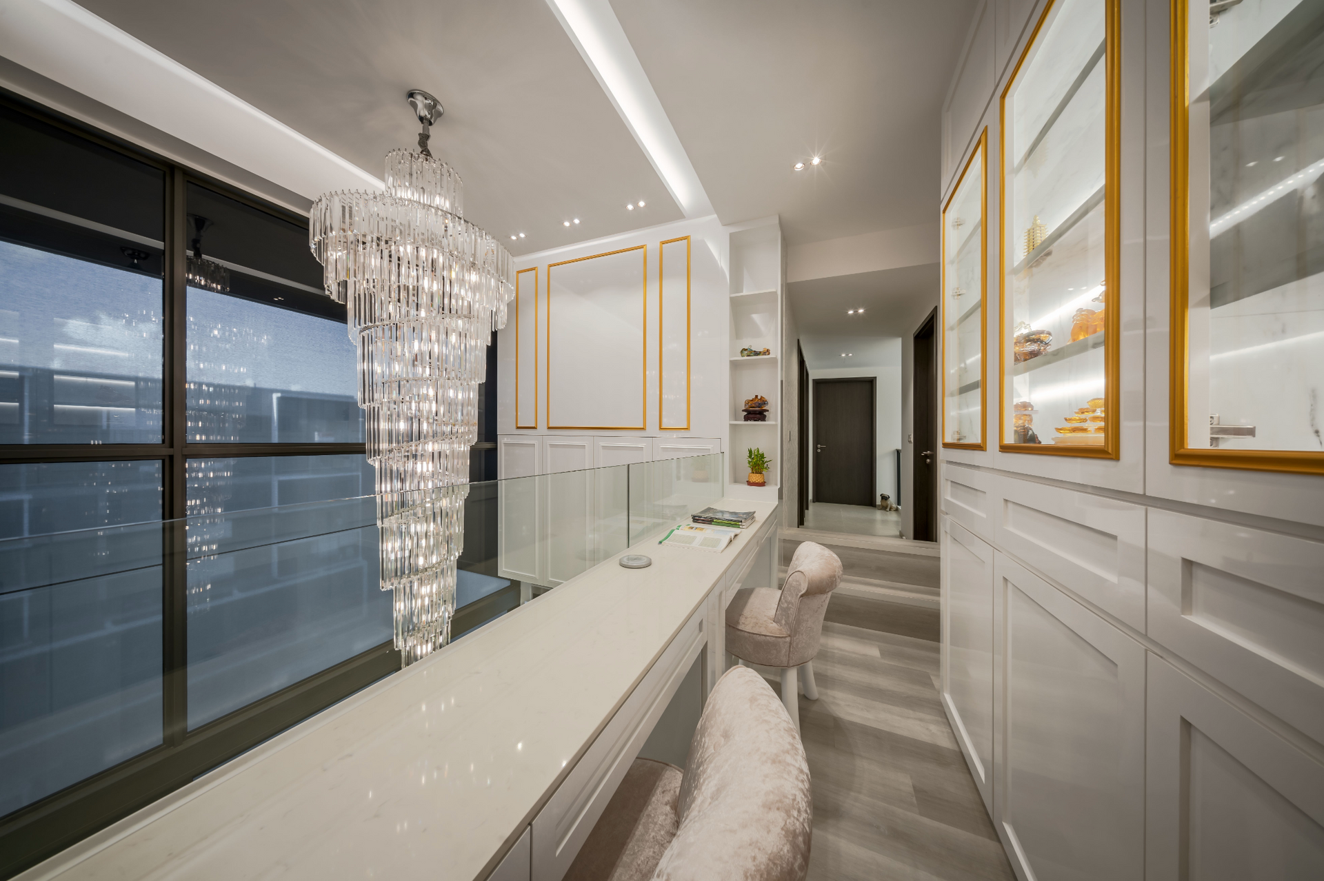 Maximized Usable Space and Modern Aesthetic