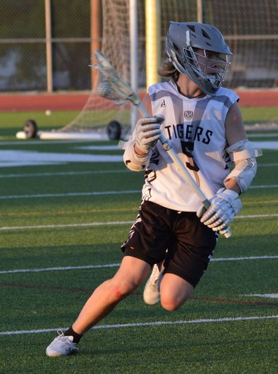 STP Lacrosse player looking for an opening