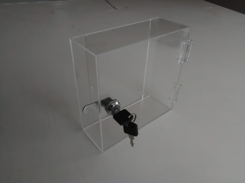 DISEÑO EN ACRÍLICO