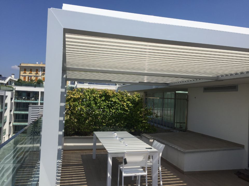 tenda bioclimatica