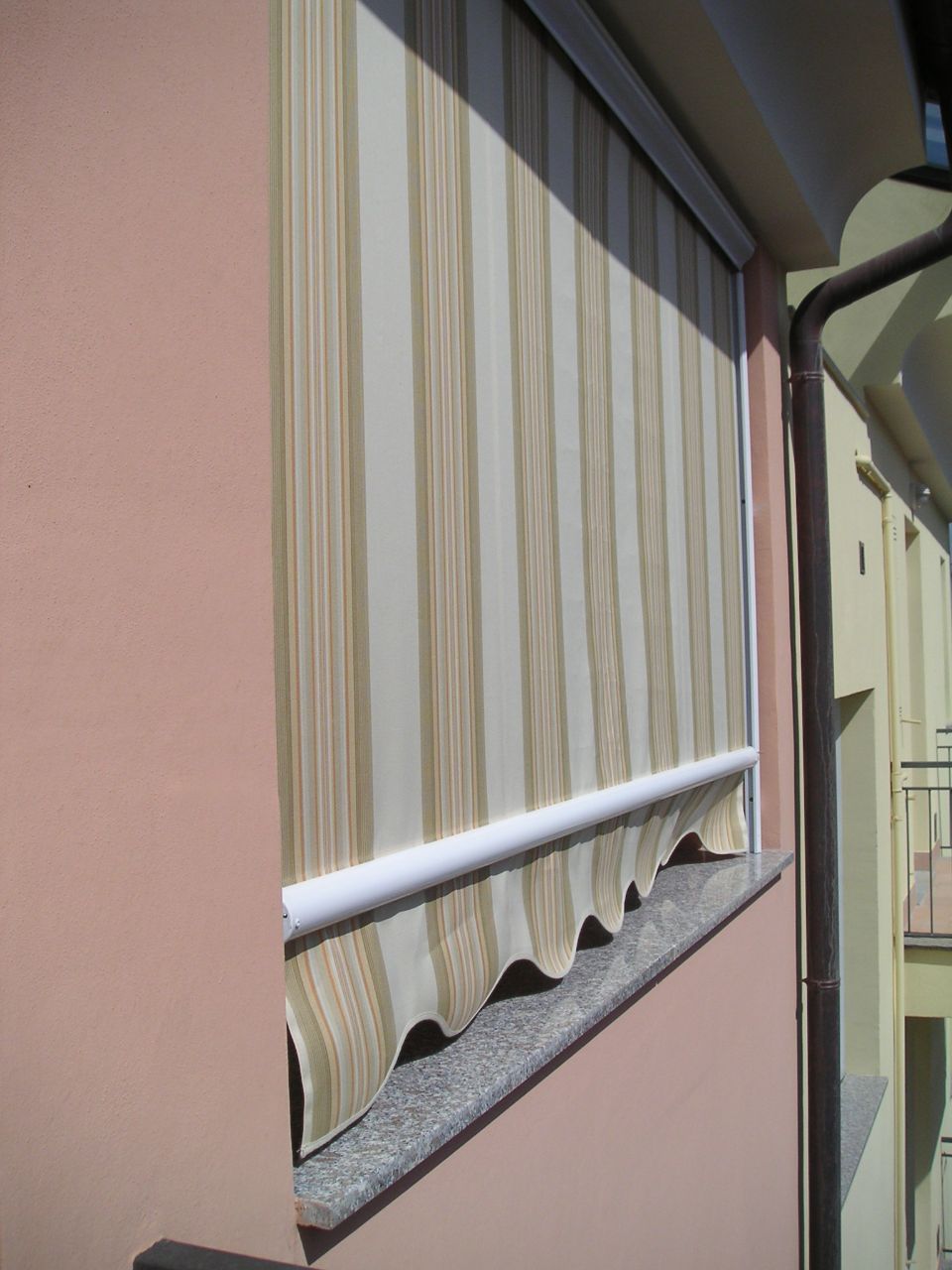 chiusura verticale