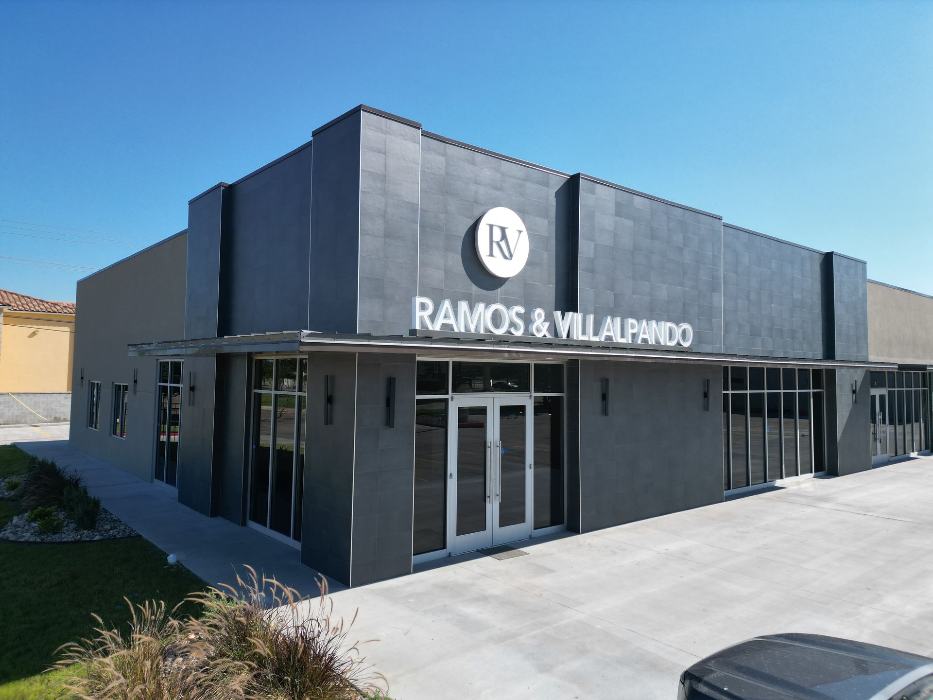 The exterior of the Ramos & Villalpando Immigration Lawyers office, located in Laredo, Texas. 