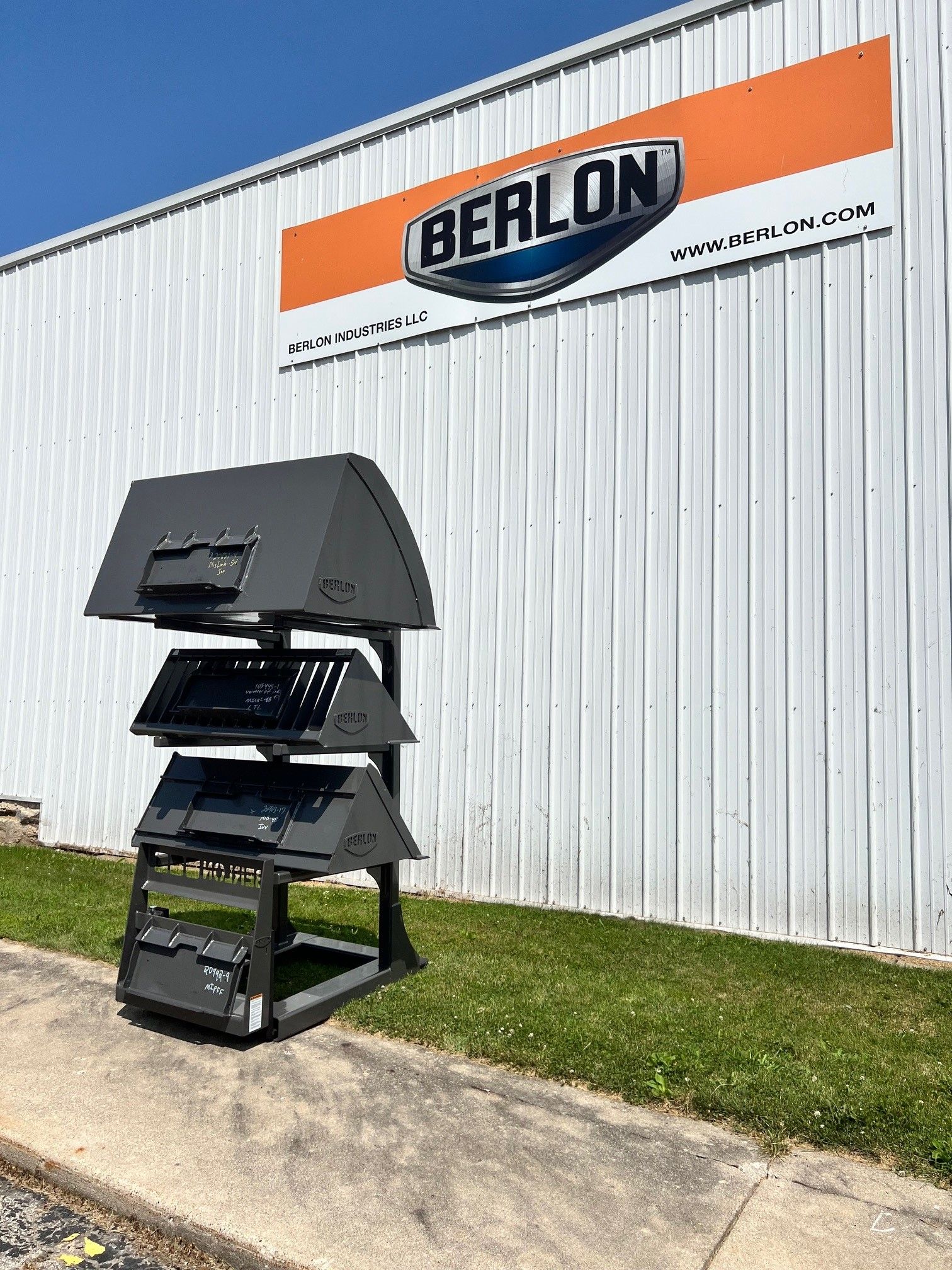 Mini Bucket Storage Rack Bucket Rack-4 | Berlon Industries