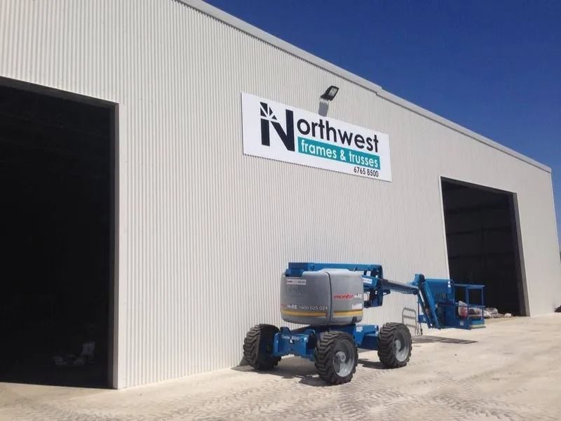 Commercial Signage in Tamworth