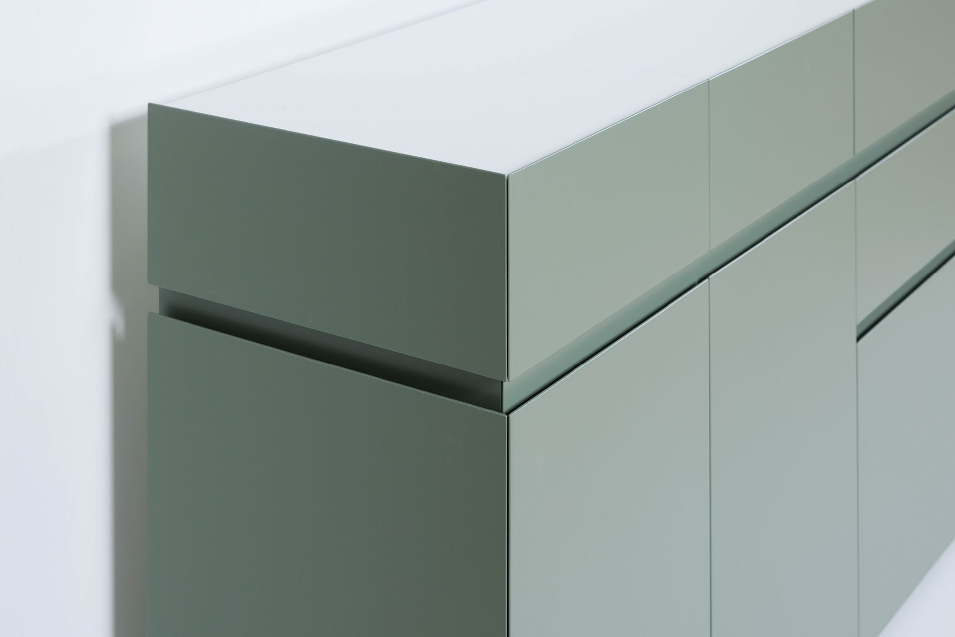 Sideboard Massarbeit.