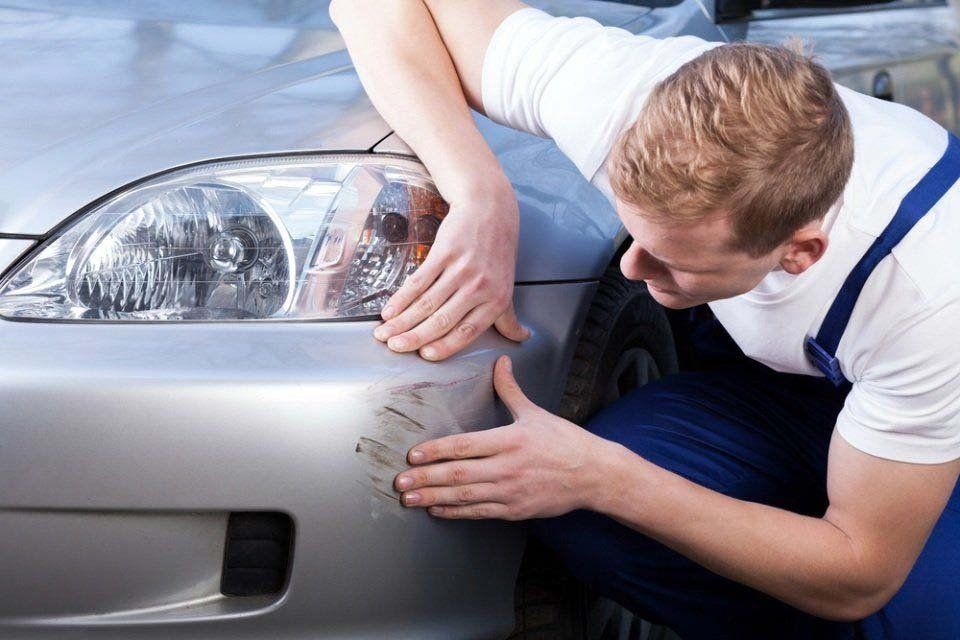 riparazione rapida della carrozzeria