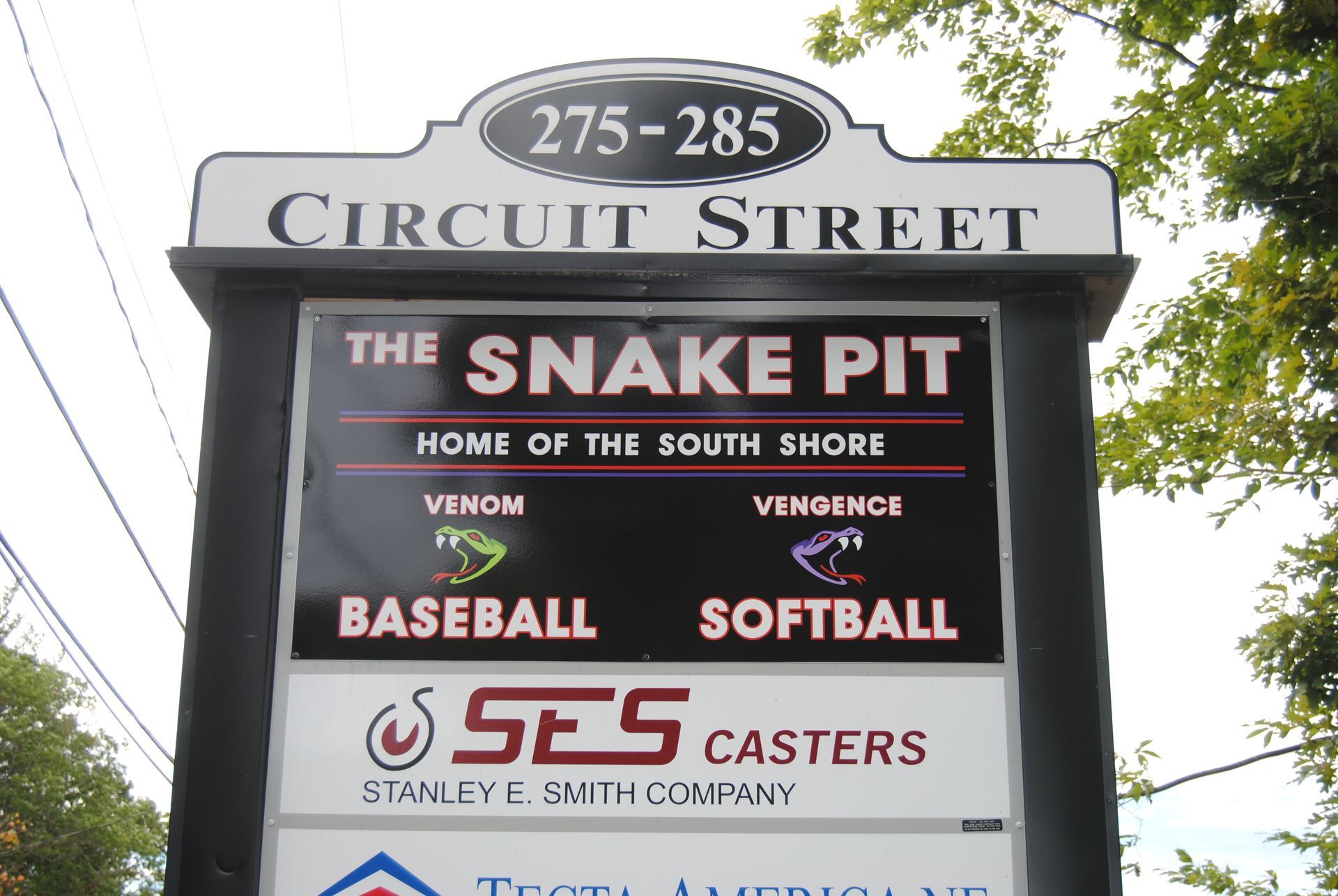 Custom metal signs