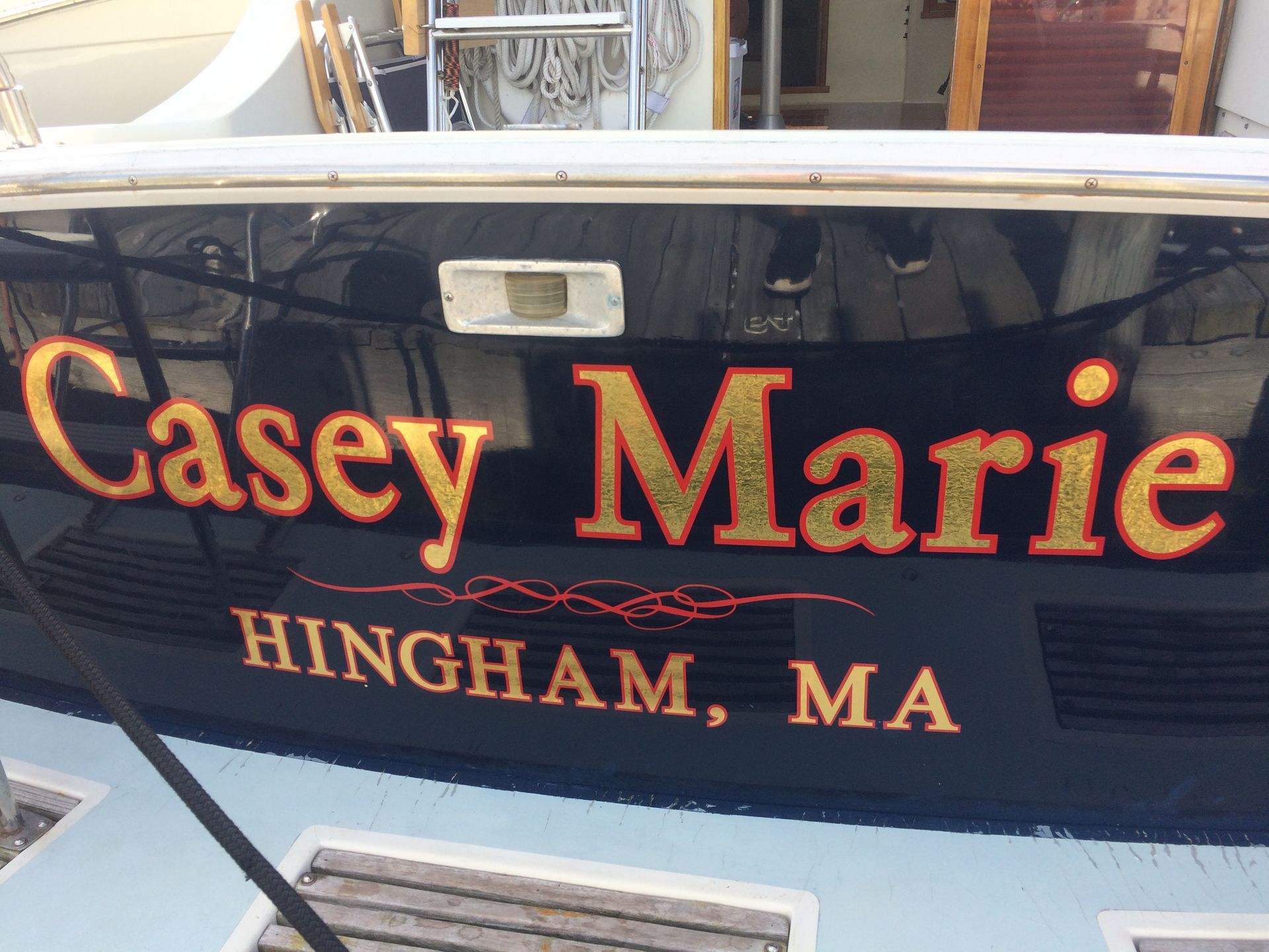 Gold boat lettering