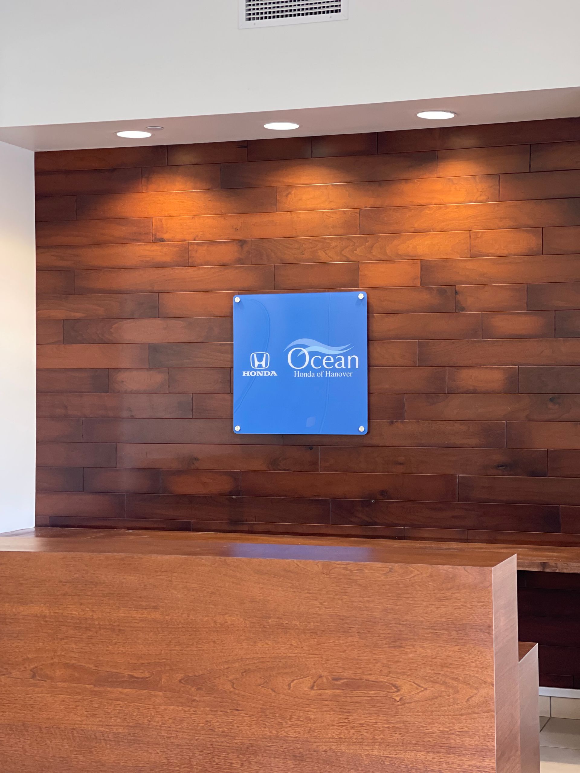 Custom plaque signs