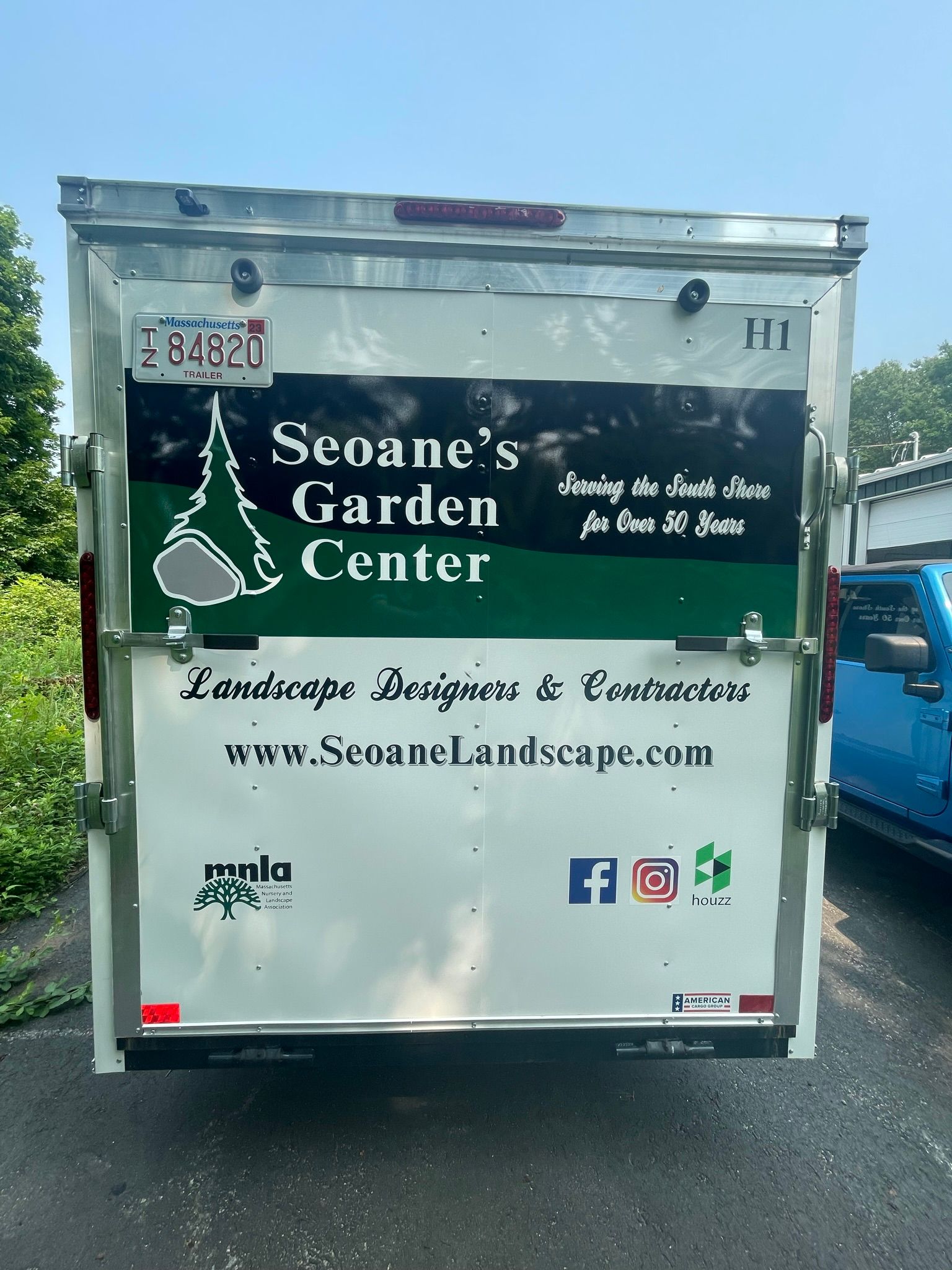 trailer lettering
