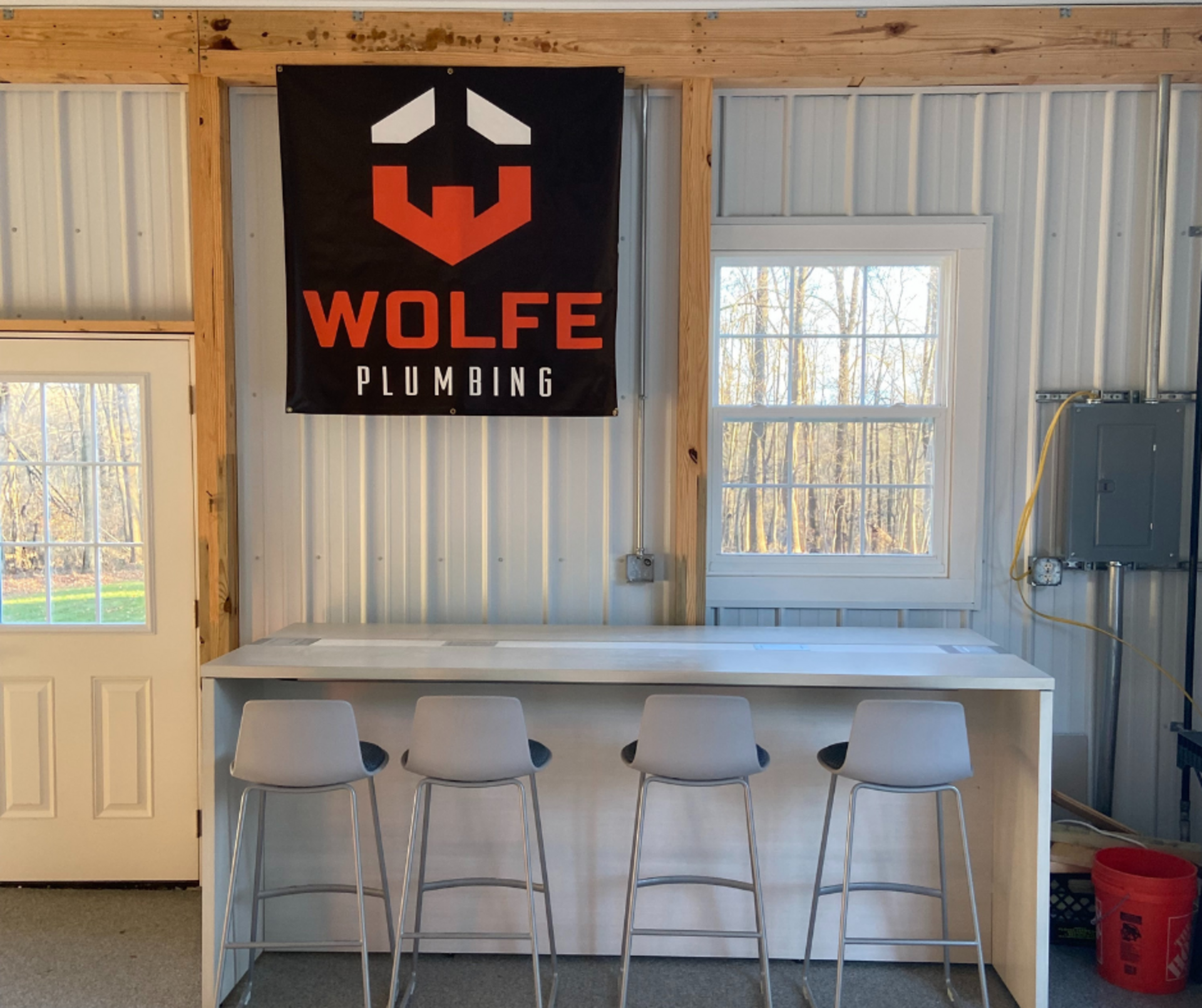 Table And Chairs — Hockessin, DE — Wolfe Plumbing LLC