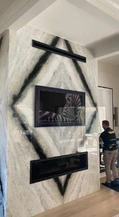 Professional Hanging Service in Leavenworth