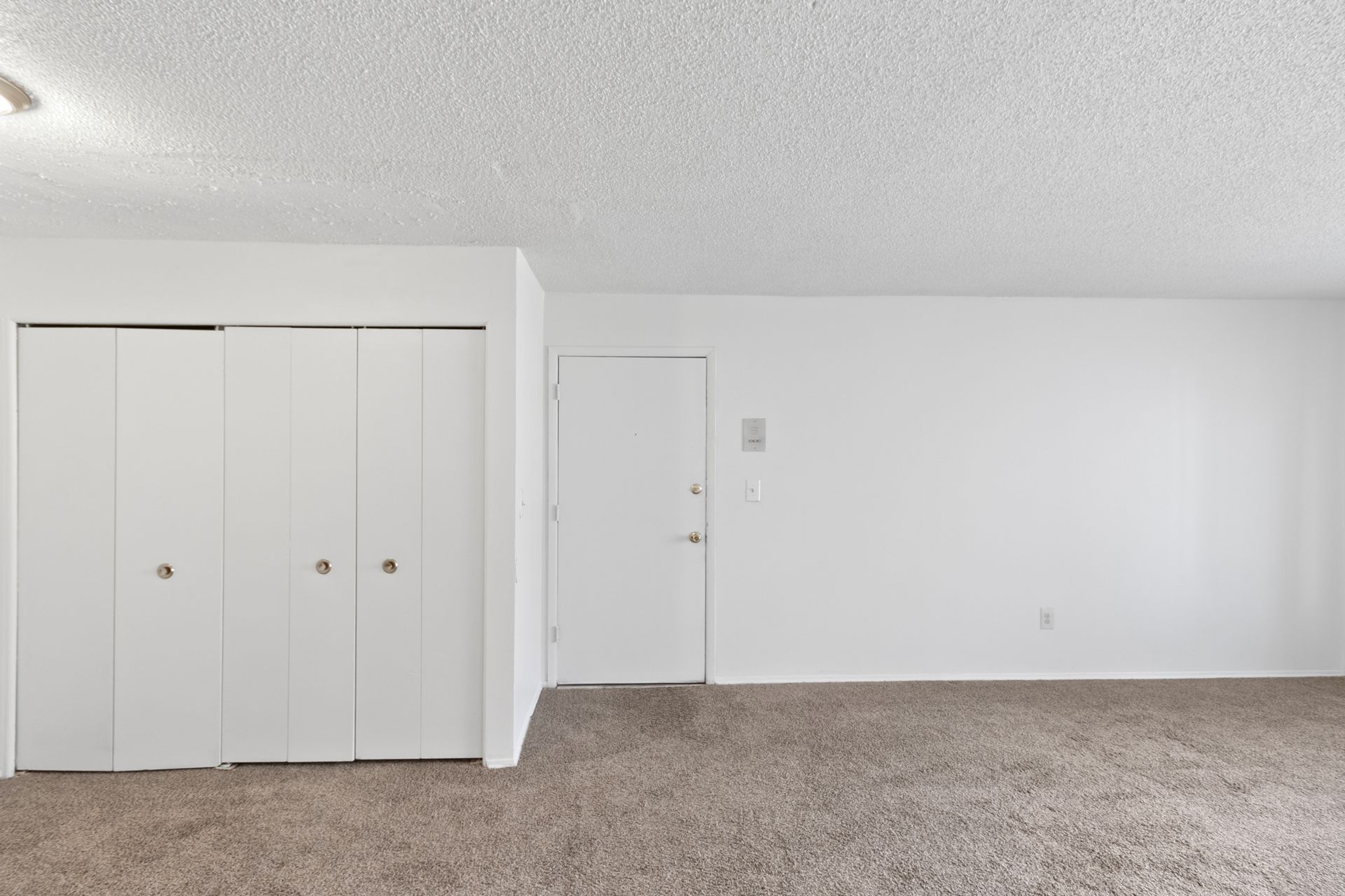 Home Metro East Apartments MI