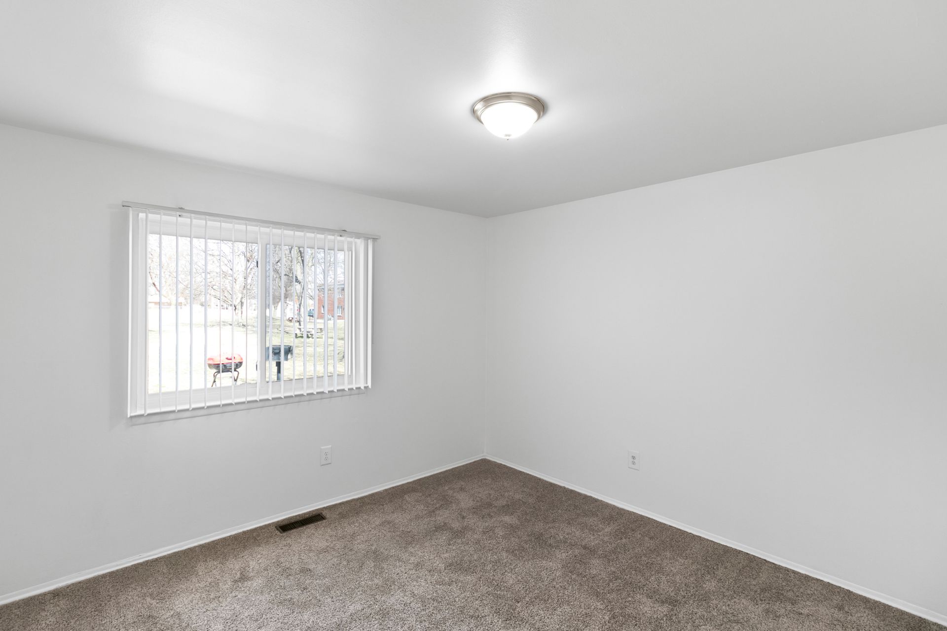 Home Metro East Apartments MI