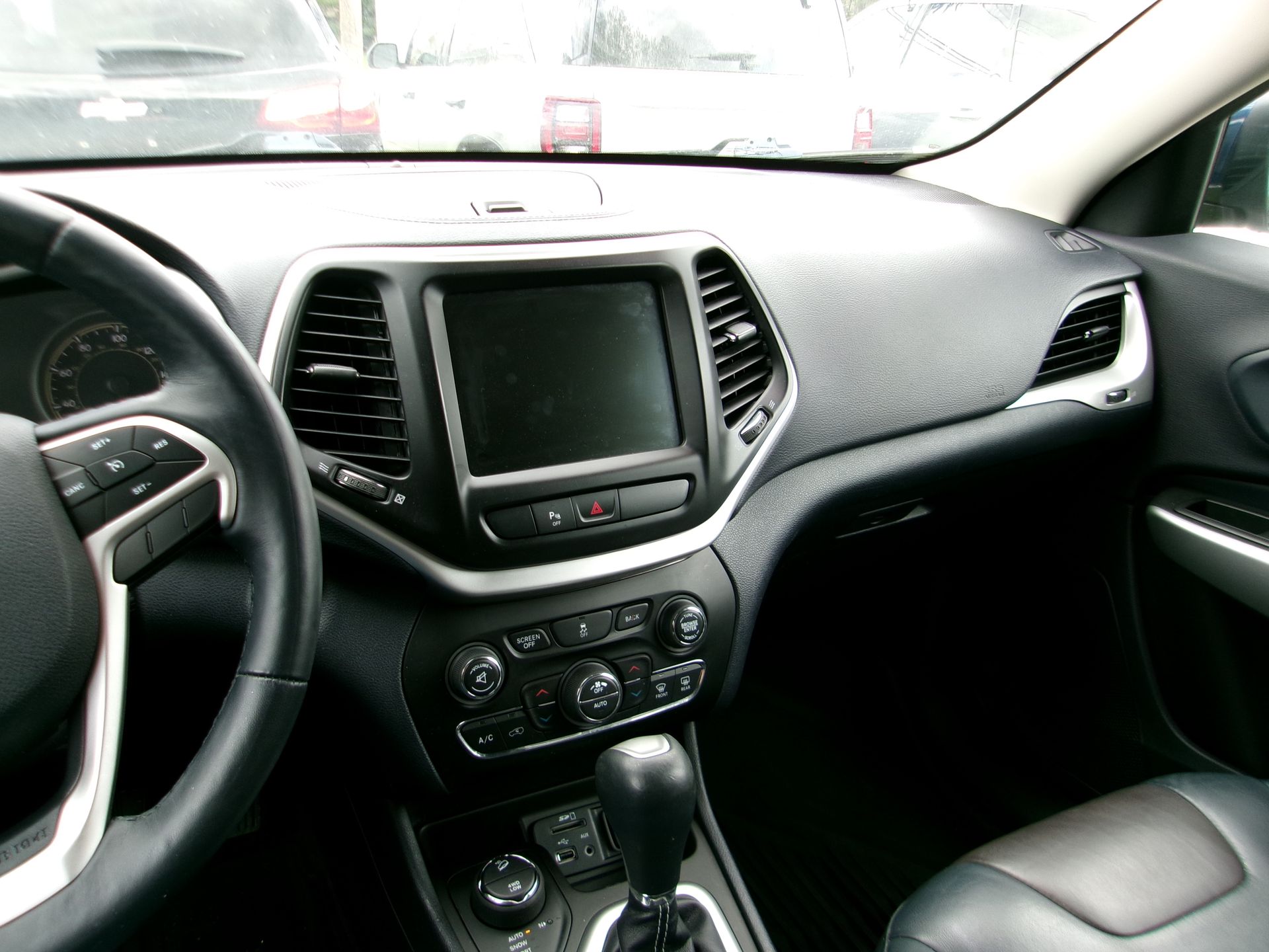 2018 Jeep Cherokee Limited - Photo 6