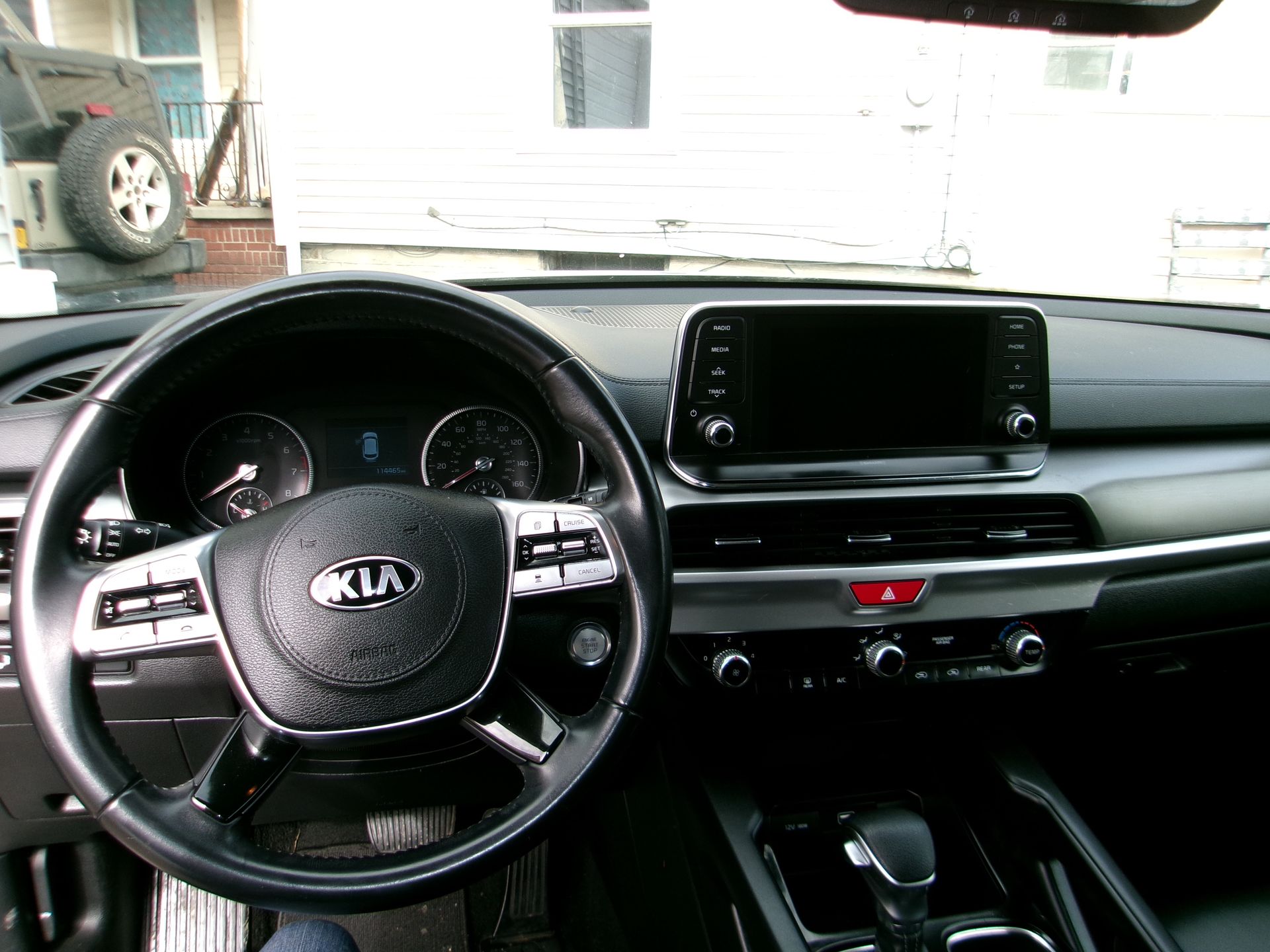 2021 Kia Telluride LX - Photo 9
