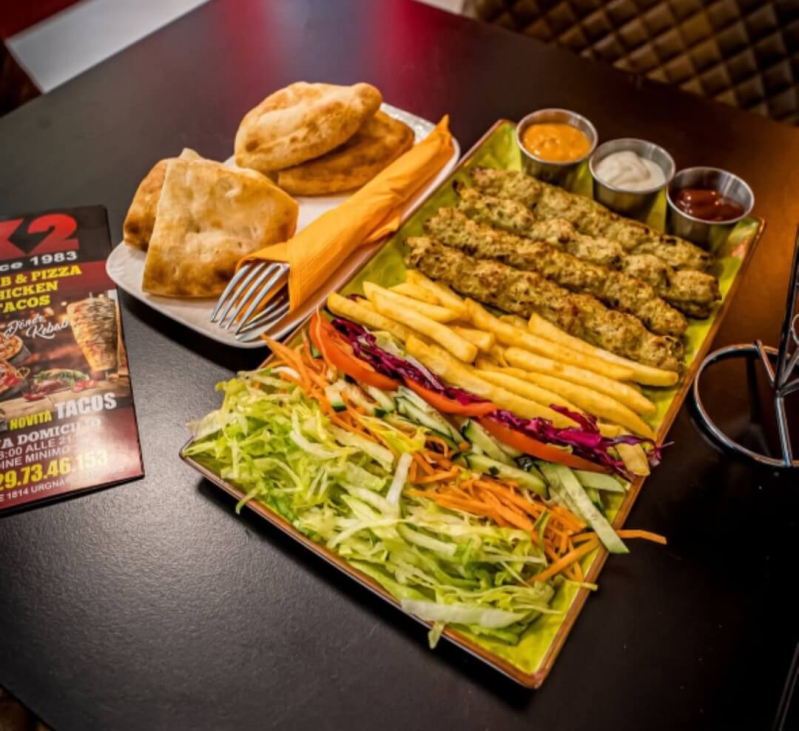 K2 Since 1983 KEBAB e PIZZA TACOS CHICKEN