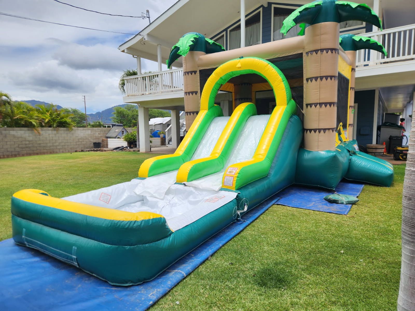 Tropical Wave Slider