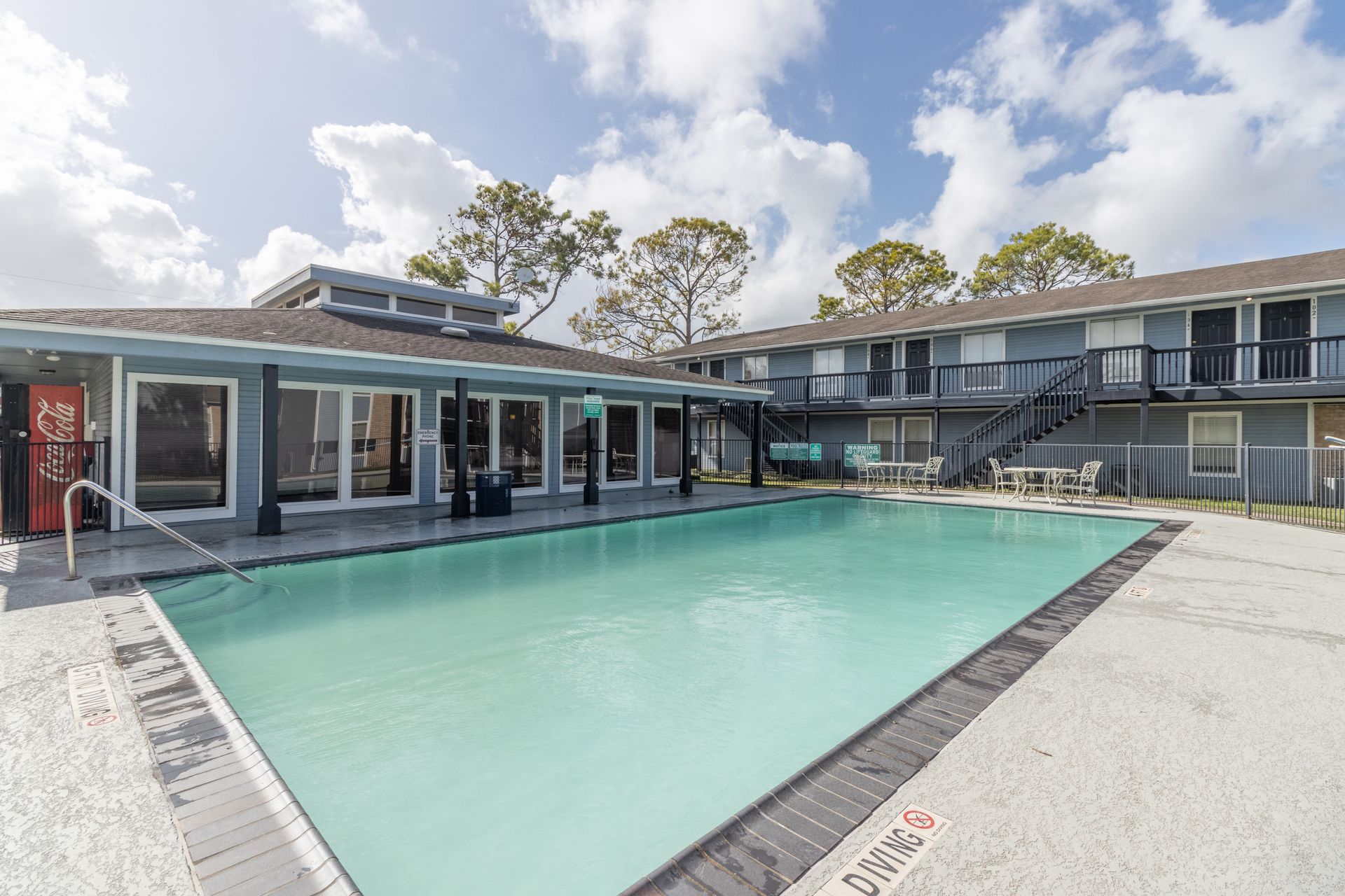 Albion Apartments 1300 Buchta Rd Angleton, TX