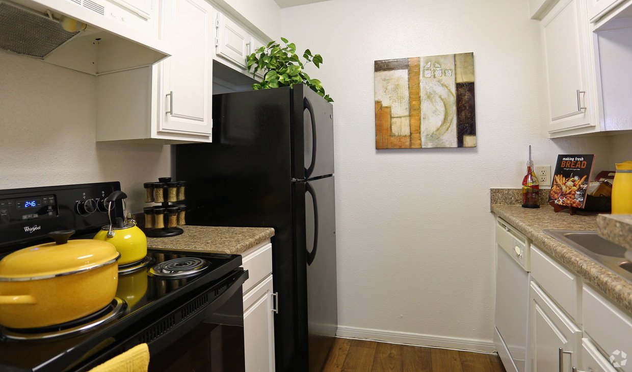 Breckenridge at Cityview 535 Seminar Rd Houston, TX