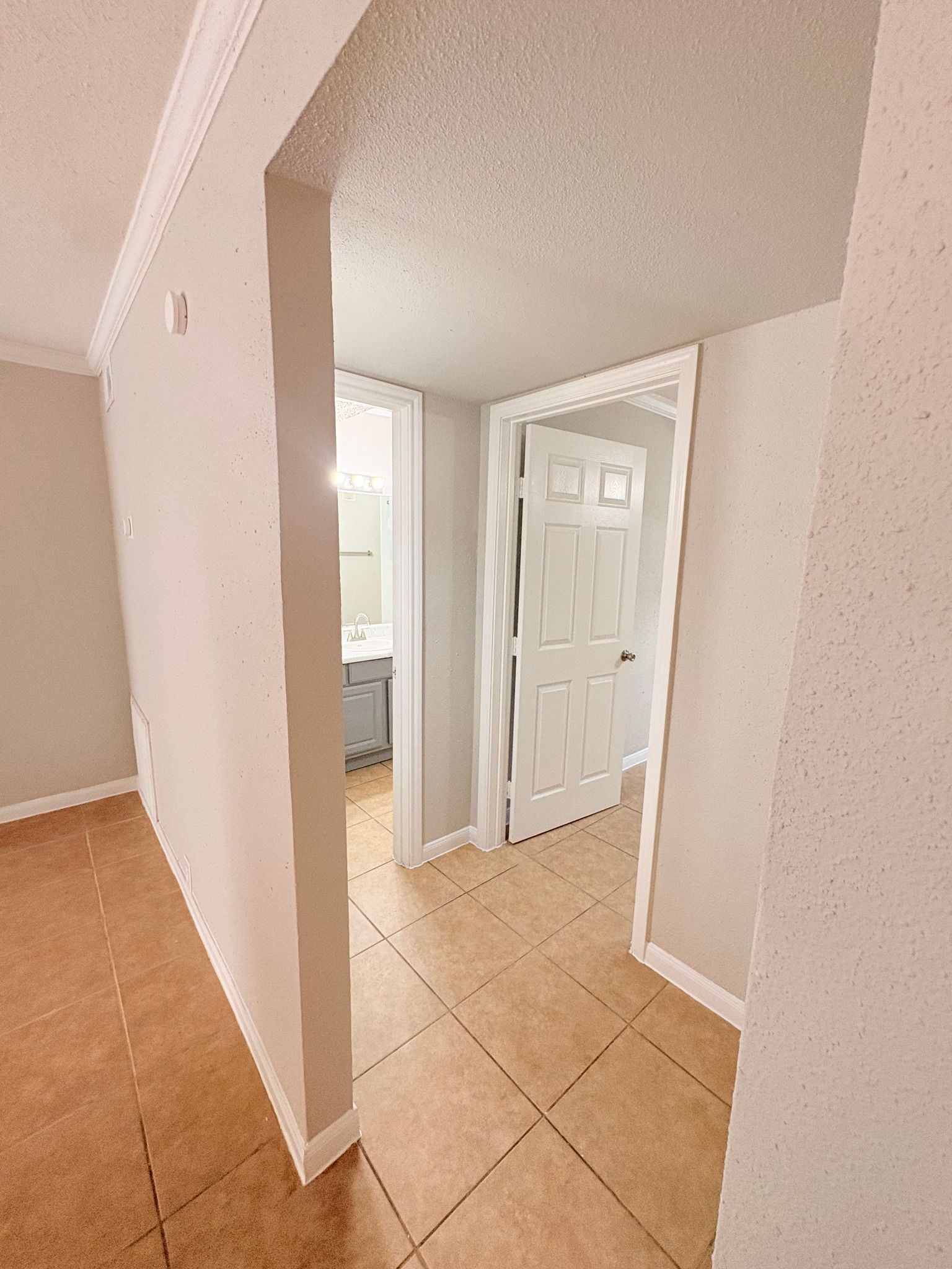 apartments close to me for rent
