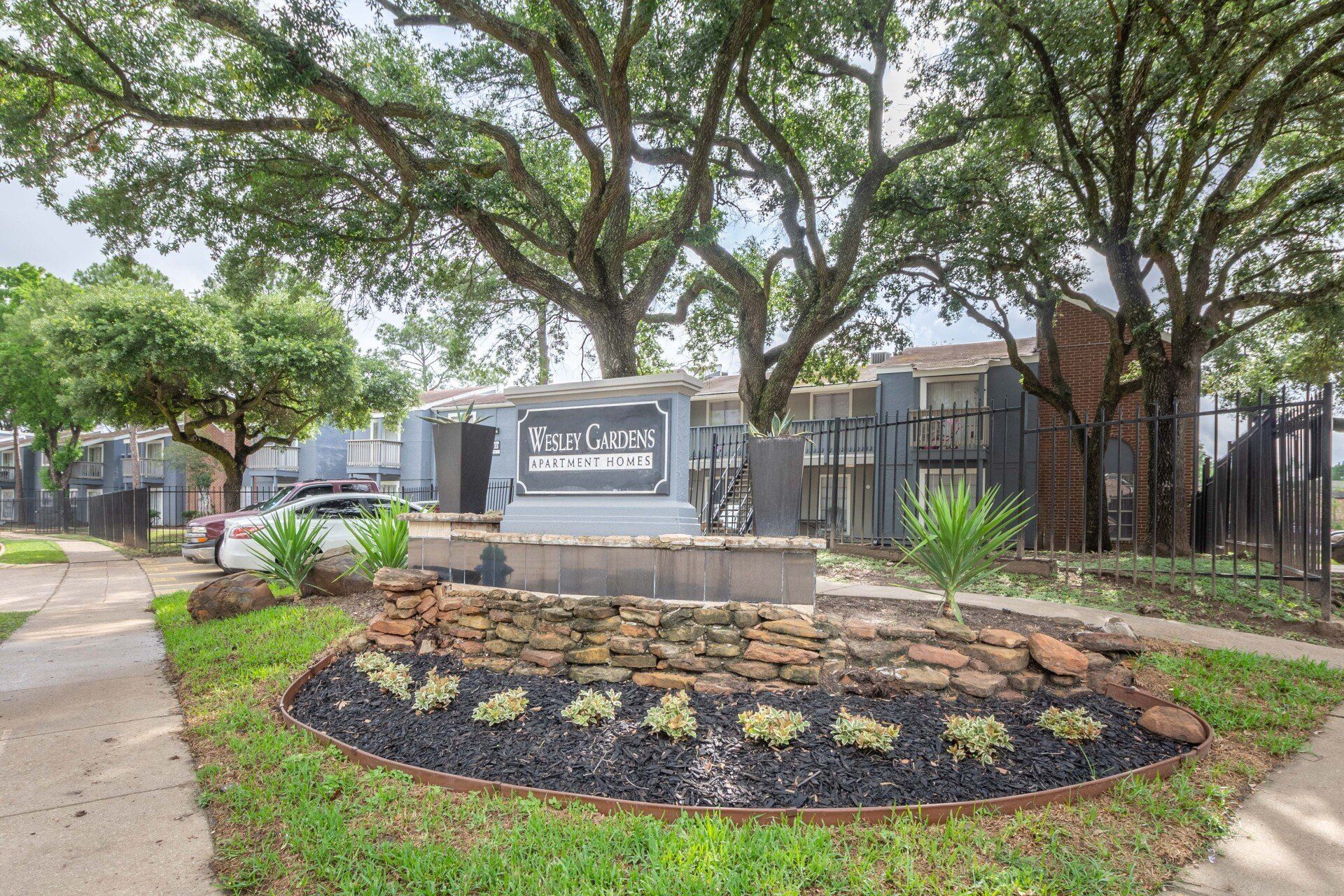   Wesley Gardens Apartments