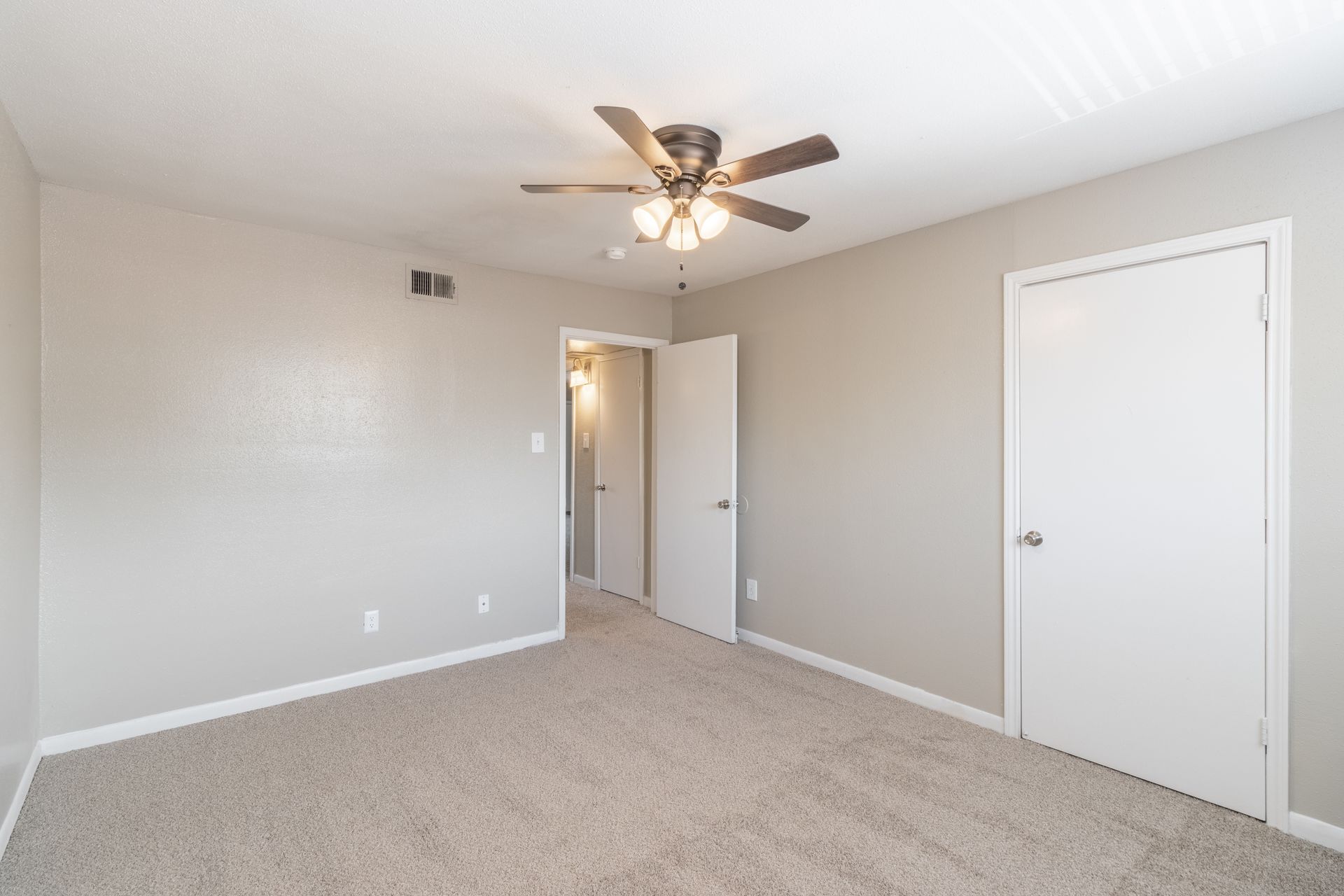 apartments by rent
houston-tx-77074