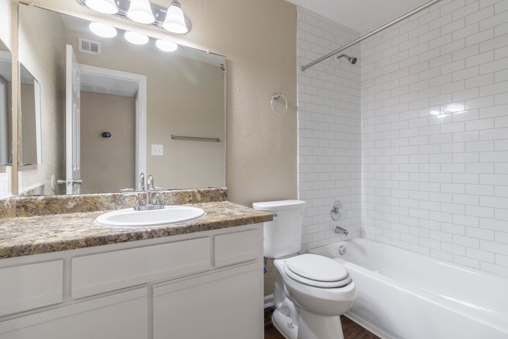 1 bedroom apartments