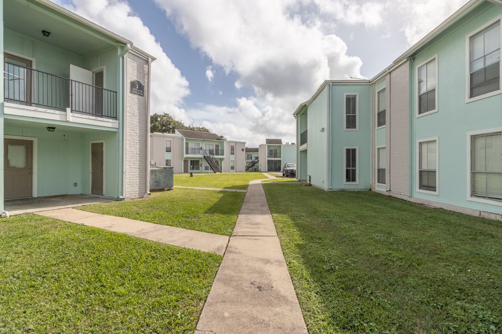 The Monaco Villas Apartments