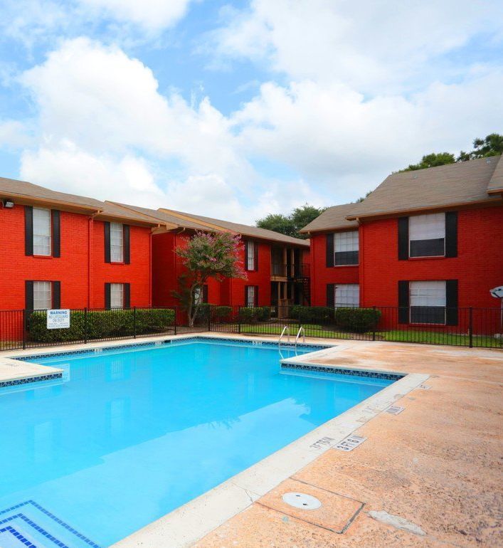 Stoneriver Apartments