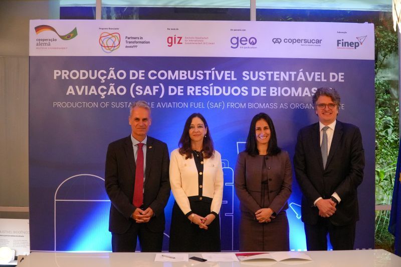 Foto dos executivos da parceria GIZ e Geo.