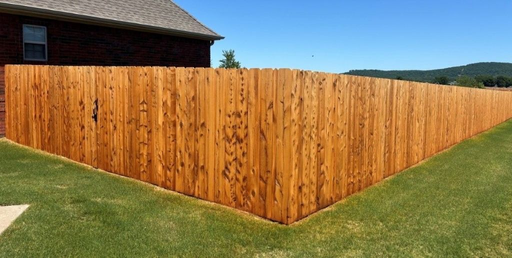 board to board fence 
