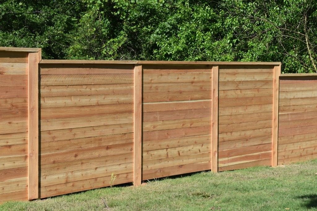 Horizontal 6 foot fence
