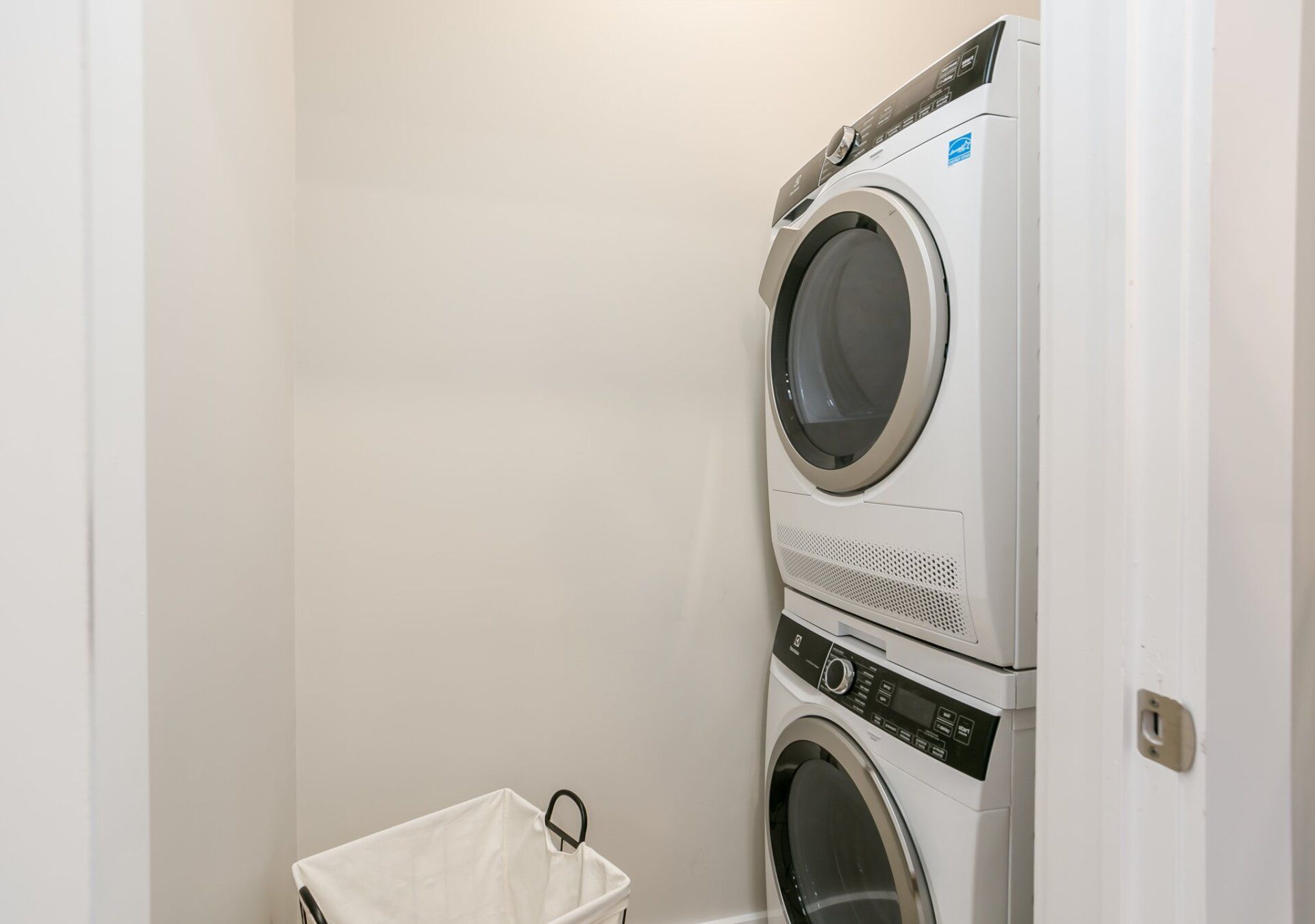 In-unit laundry