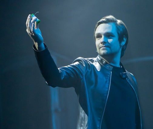 Illusionist: Jonathan Erlandson