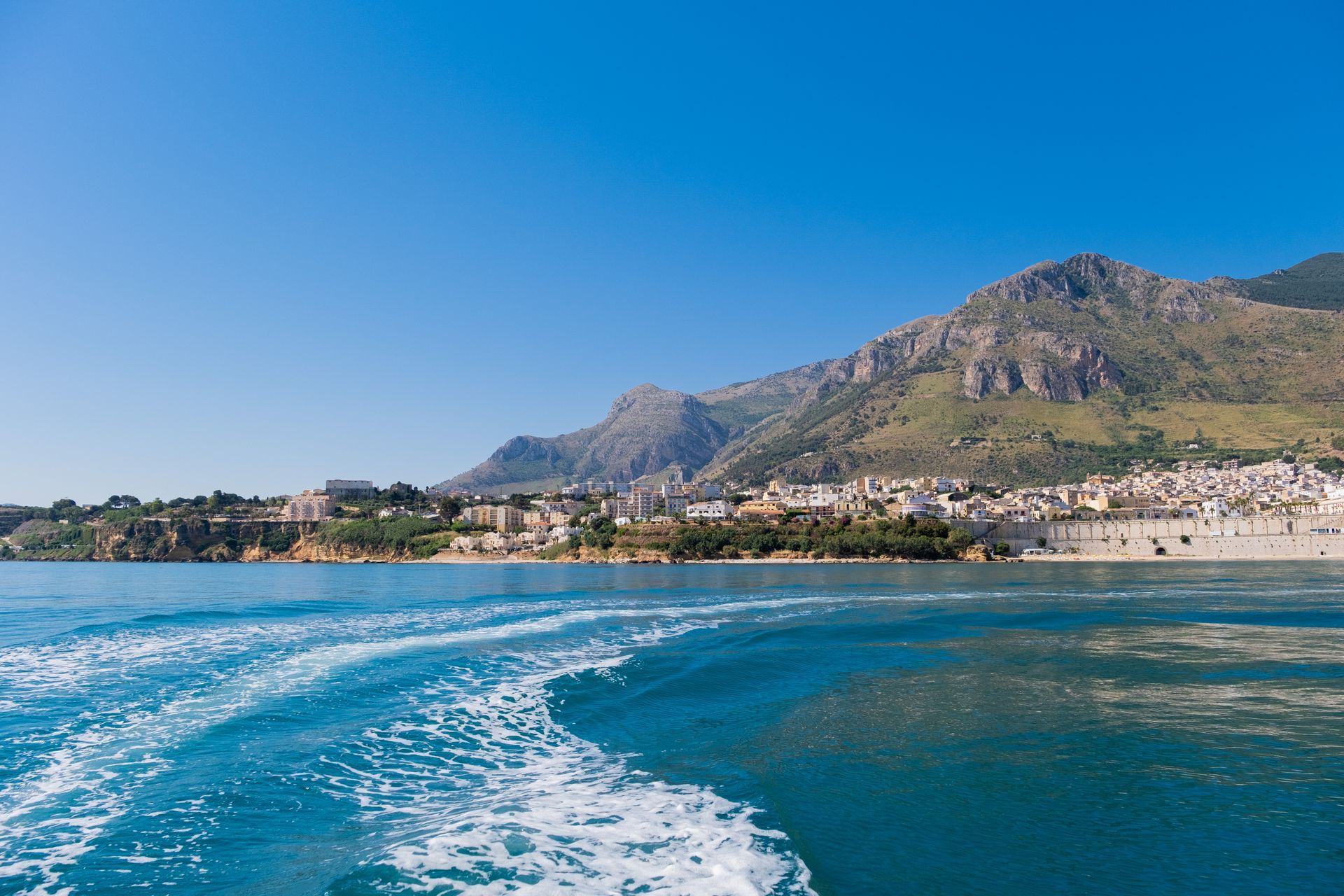 Noleggo Barche mezza giornata Castellammare del Golfo