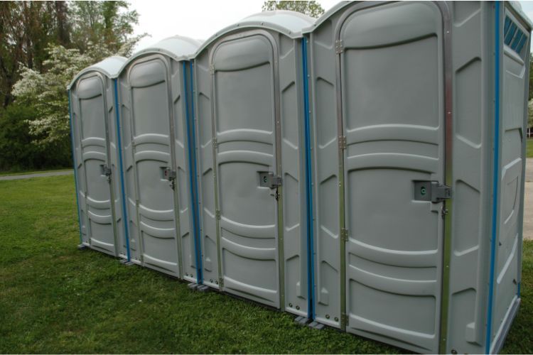 clean porta potties