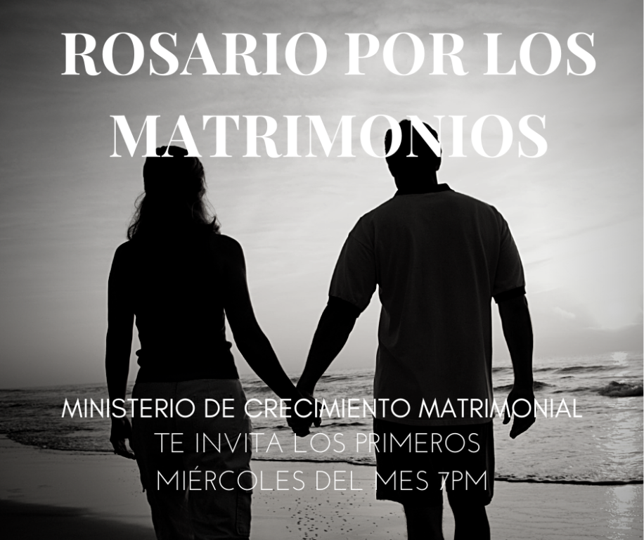 Pareja de espaldas tomados de la mano al atardecer; texto: “Rosario por los matrimonios”.