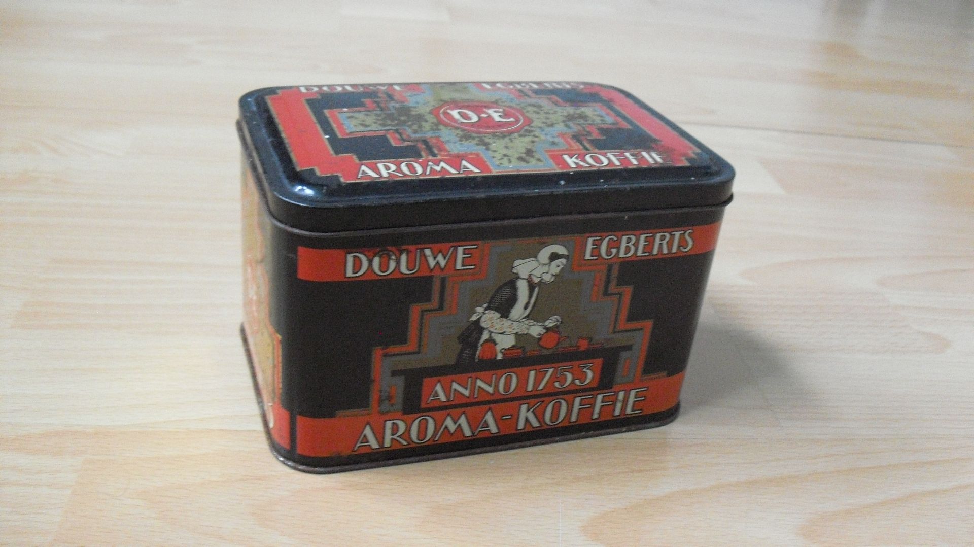 Douwe Egberts  blik