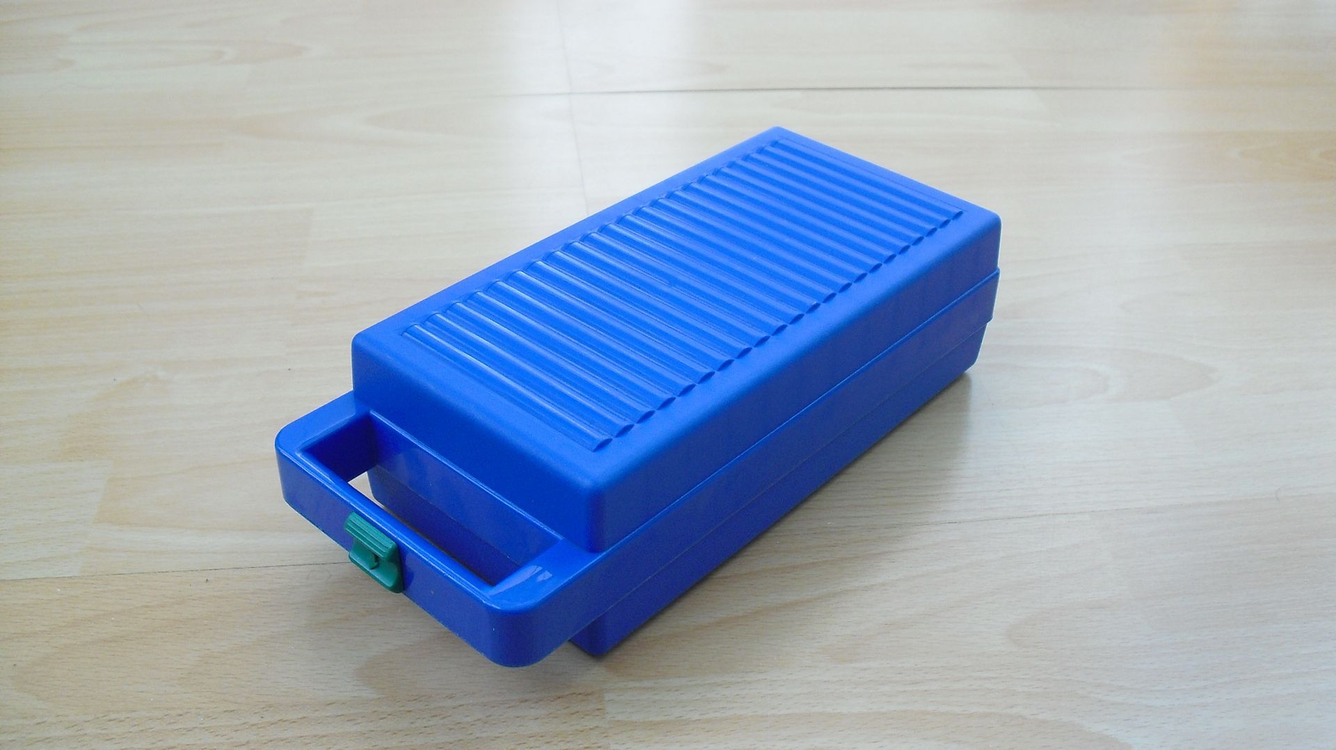 Opbergkoffer blauw voor  muziekcassettes