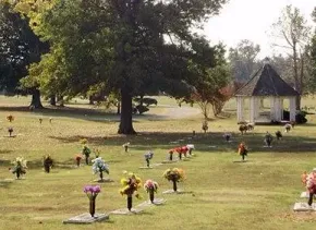Greene County Memorial Gardens Grounds Photo