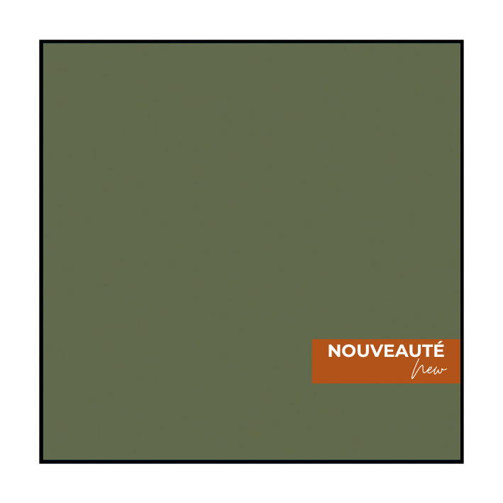 A picture of a wooden surface with a label that says nouveaute new