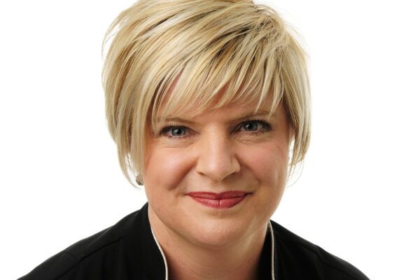 Christine Comans