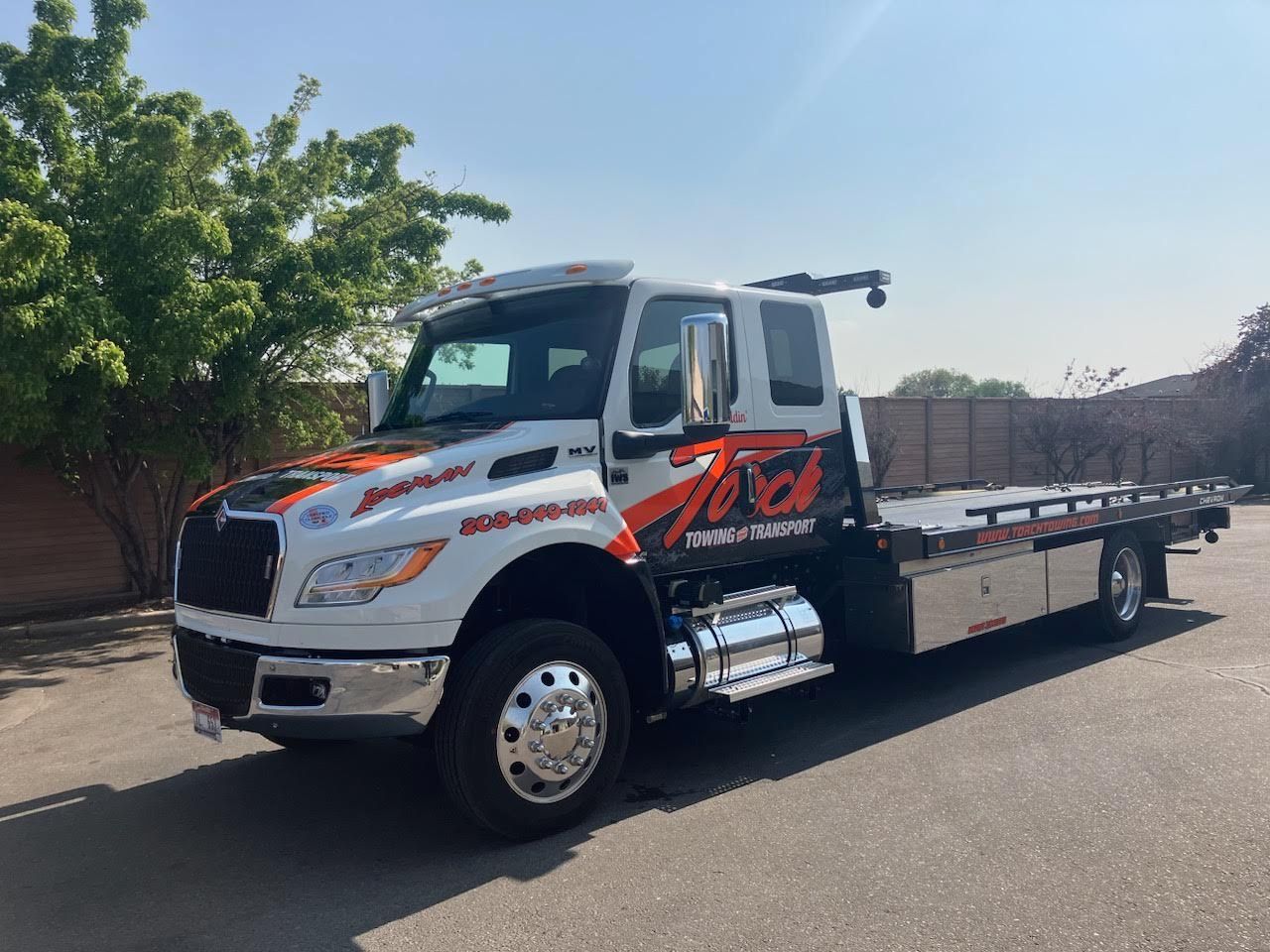 Towing Service in Treasure Valley ID Torch Towing & Transport Call Now