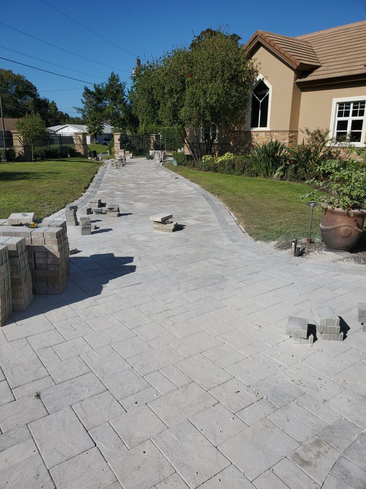 residential paver driveway installation