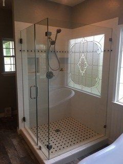 Shower Room — Clute, TX — Gulf Coast Glass Company