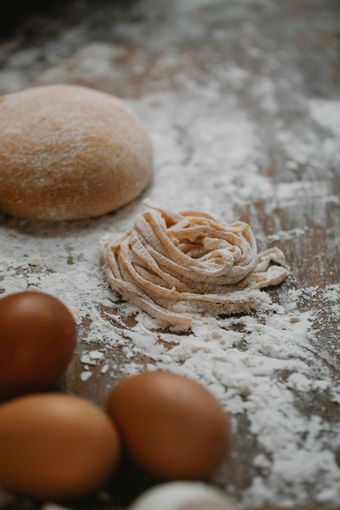 Clicca e Prenota il tuo Corso di Pasta e Pizza a Cortona